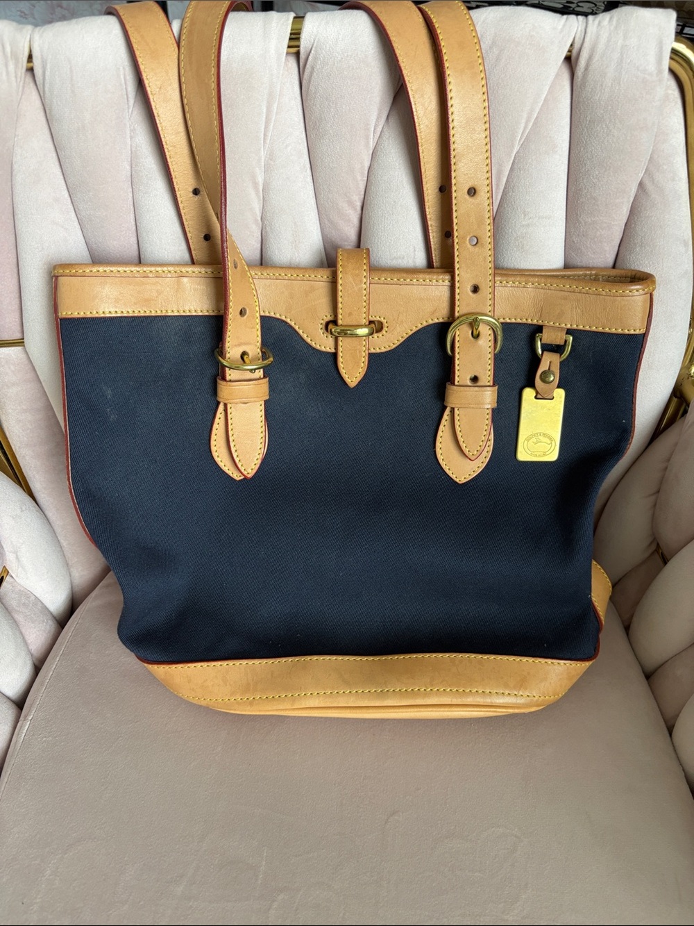 #62 Dooney & Bourke